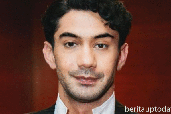 Reza Rahadian